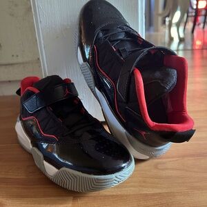 Nike air Jordan leather sneakers size 3.